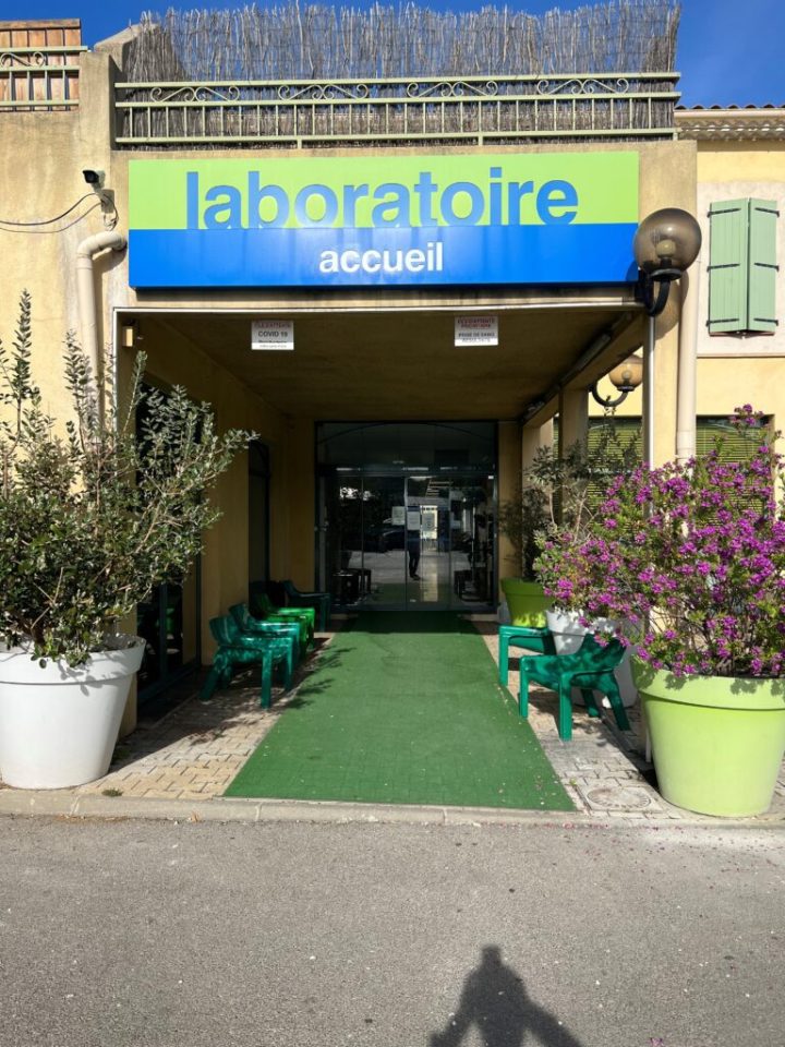 laboratoire-plumelle-place-morgan-salon-de-Provence